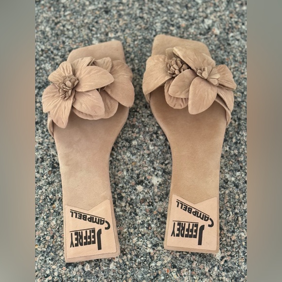Jeffrey Campbell Petals Sandals in Neutral Suede - Picture 6 of 9